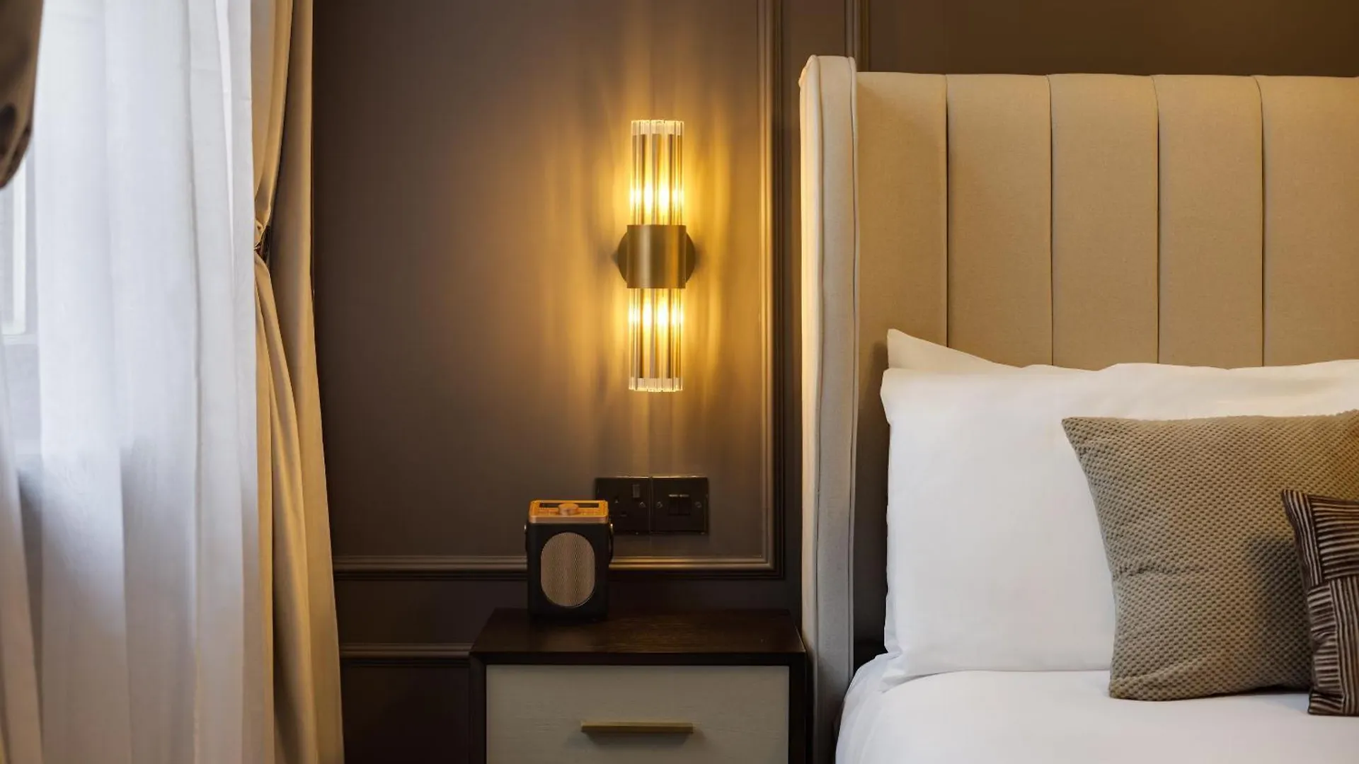 Hotel The Seven Chester